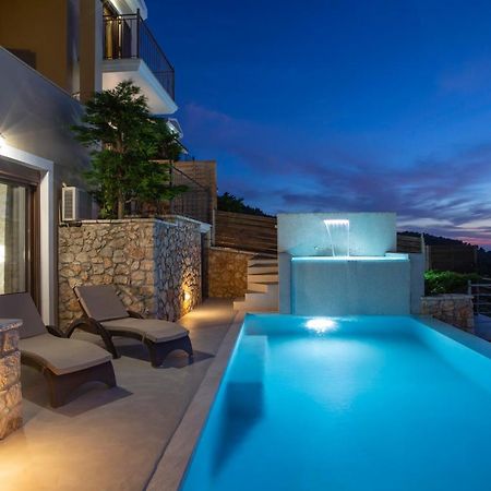 Acquaterra Villas Tsoukaladhes Bagian luar foto