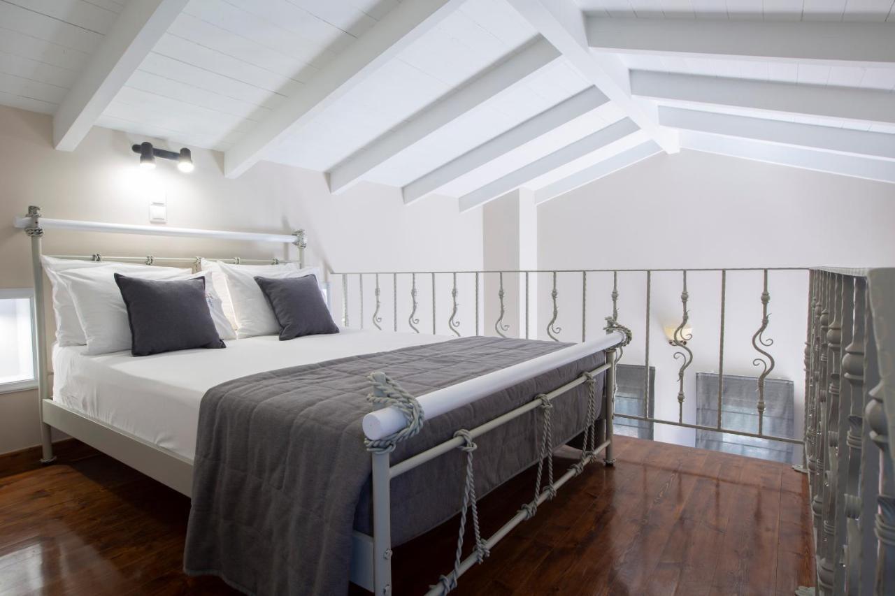 Acquaterra Villas Tsoukaladhes Bagian luar foto
