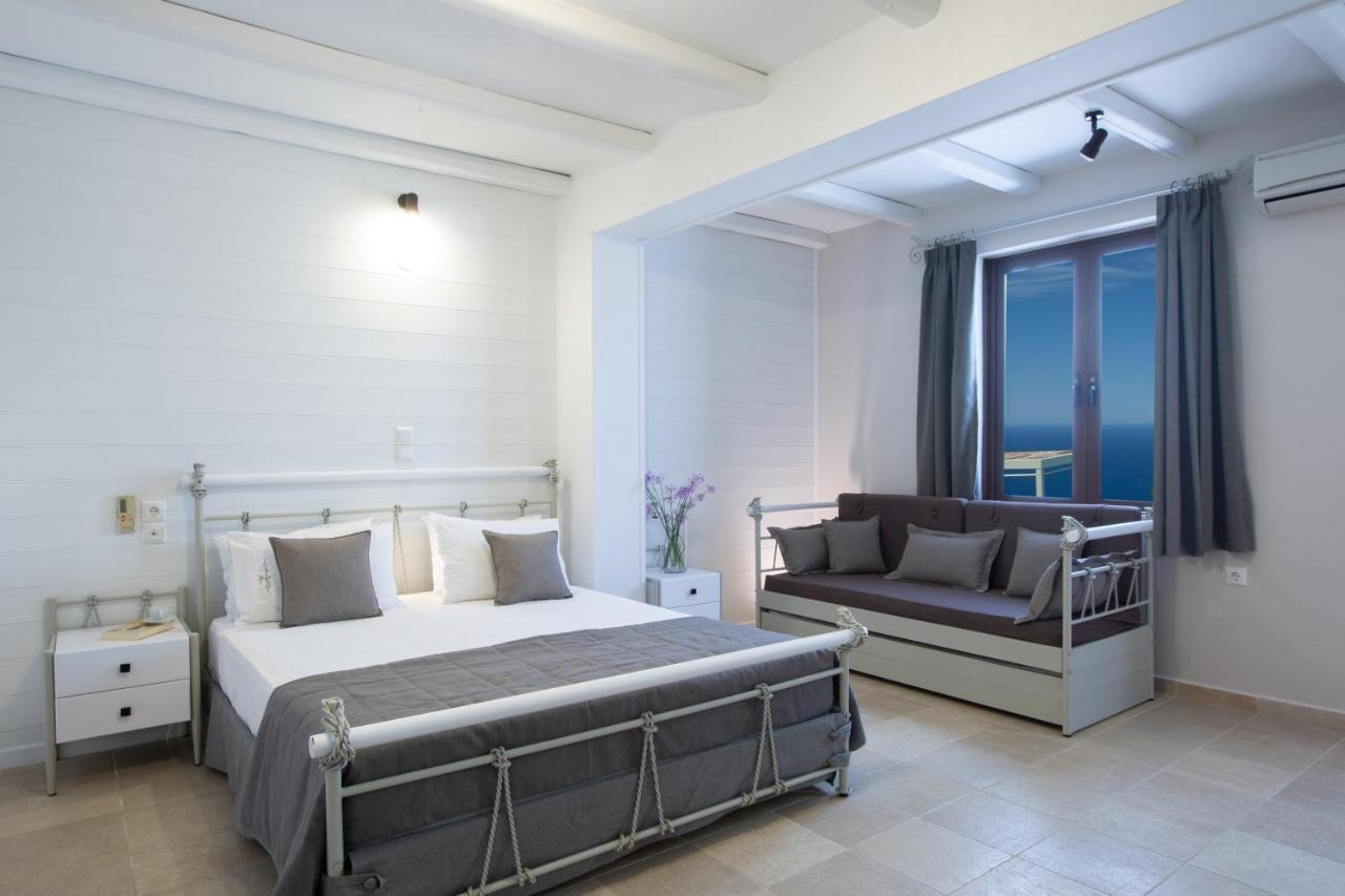 Acquaterra Villas Tsoukaladhes Bagian luar foto
