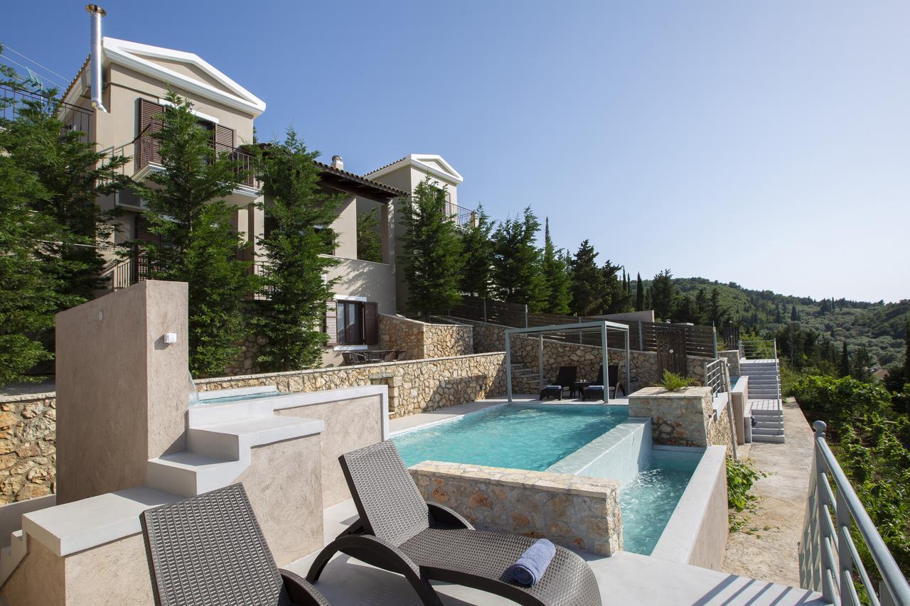 Acquaterra Villas Tsoukaladhes Bagian luar foto