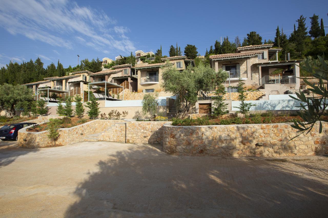 Acquaterra Villas Tsoukaladhes Bagian luar foto