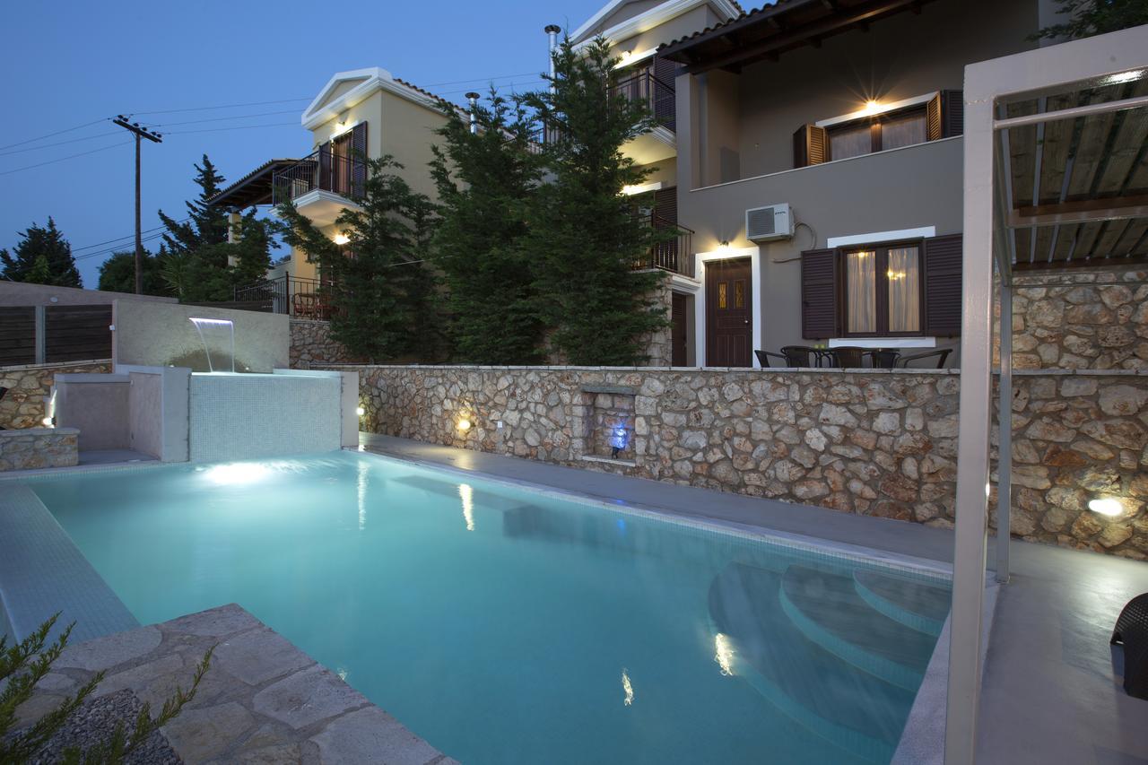 Acquaterra Villas Tsoukaladhes Bagian luar foto